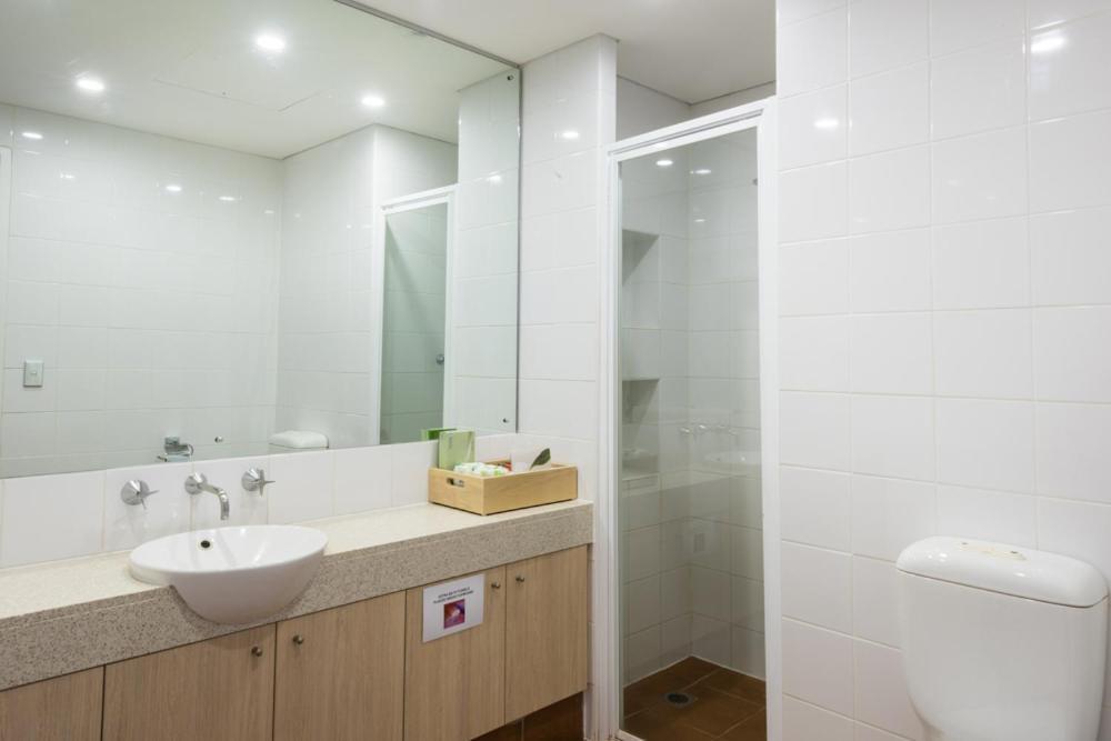Emu Walk Apartments Ayers Rock Exterior photo