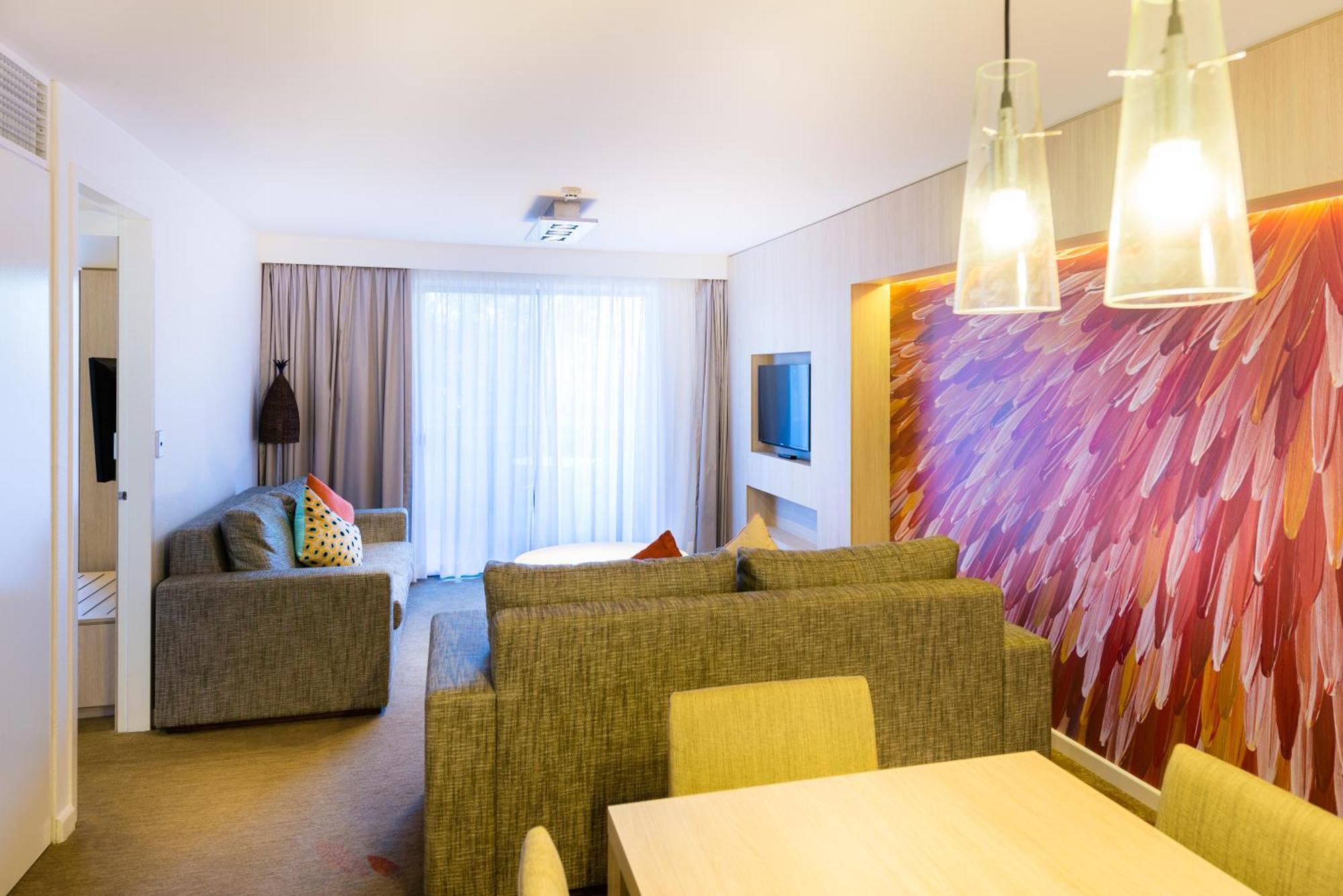 Emu Walk Apartments Ayers Rock Exterior photo