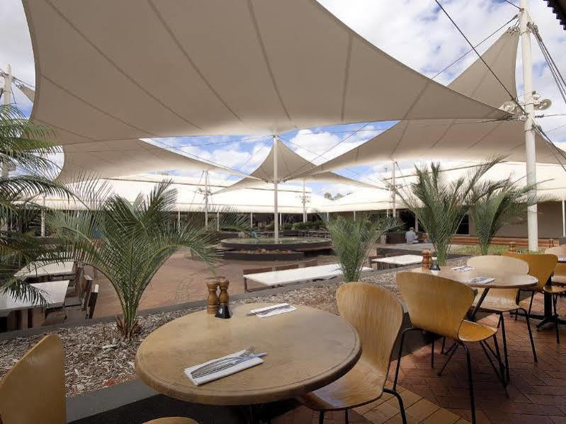 Emu Walk Apartments Ayers Rock Exterior photo